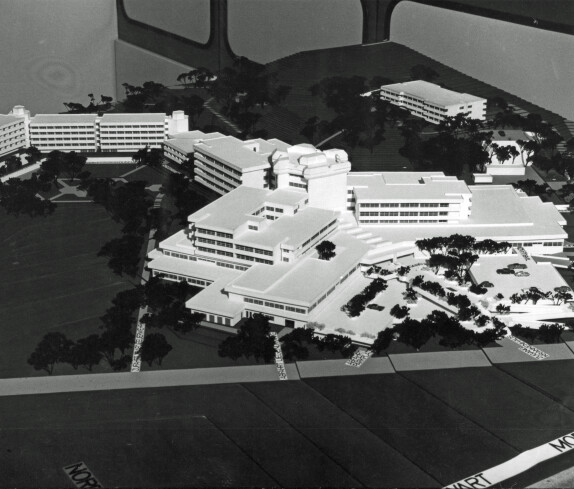 Landeskrankenhaus Oberwart (Dornburggasse 80) - Modell des geplanten Neubaus