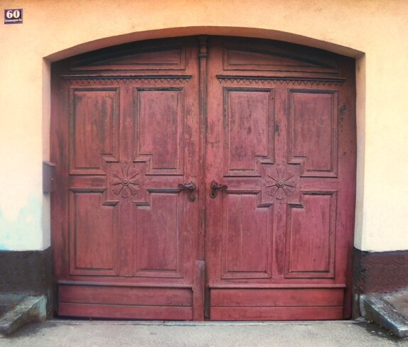 Detail - besondere Haustore: OW 75 / Steinamangererstraße 60 (Maria Fuith)