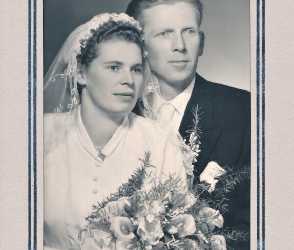 Das Hochzeitspaar Emmerich Benkö (*1921 / +1992) Landwirt und Amtsdiener der Stgm. OW und Hilda Baliko (*1927 / +2006) - Hausname "Rosner" (Graf Erdödystraße 75)