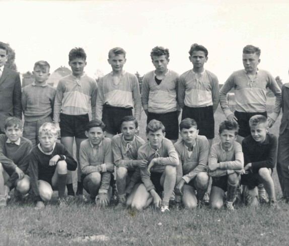 Fußball: die Schülermannschaft des SCO vor einem Meisterschaftsspiel in Riedlingsdorf