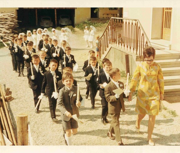 Röm. kath. Pfarre: Hl. Erstkommunion 1969 - Fasching/Gollmayer/Frühmann/Dirnbeck/Marosi/Pal/Ploschitzki