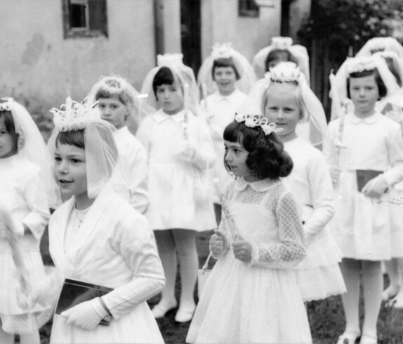 Röm. kath. Pfarre: Hl. Erstkommunion 1965