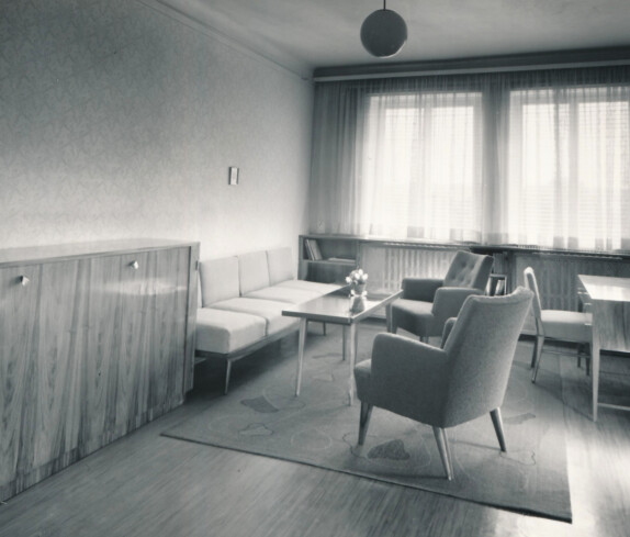 HBLA / Frauenberufsschule - Direktion im Neubau des Jahres 1956 (Badgasse 5)