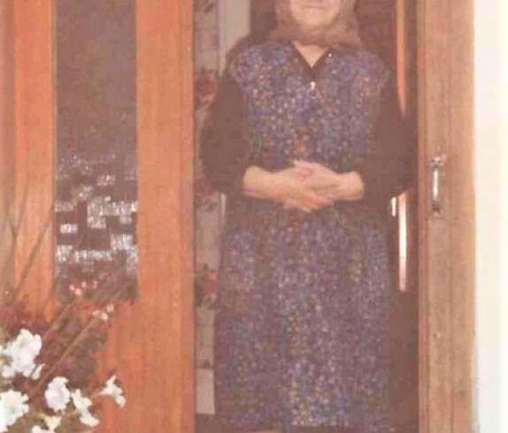 Pongracz Juliane (geb. Topler) - die Seele vom Obertrum (Graf-Erdödy-Straße 66)