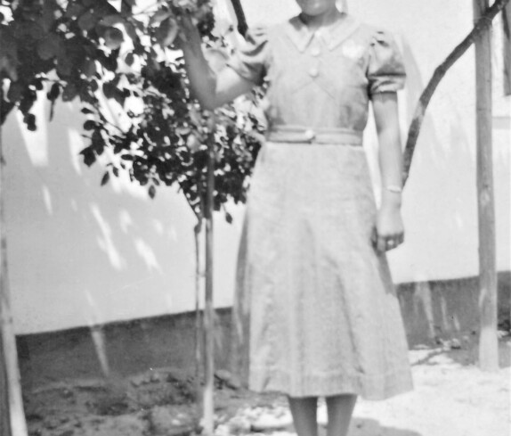 Anna Gaal (verh. Glavanovits, *1923 /+2004) - Steinamangererstraeße 124