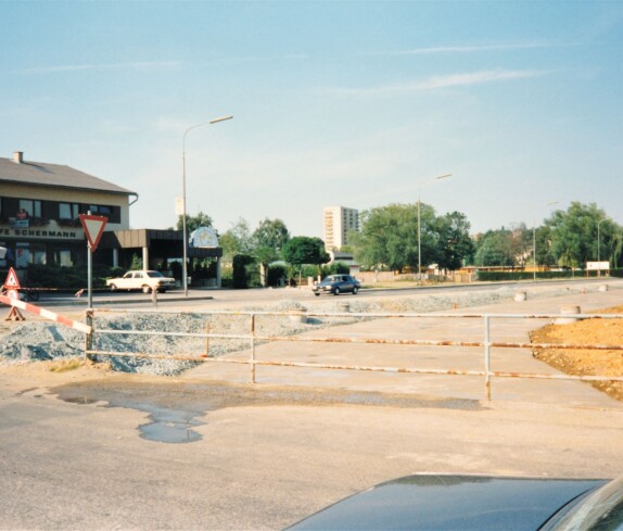 Überbauung und Neugestaltung im Verlauf des Wehoferbaches: Bereich Schulgasse