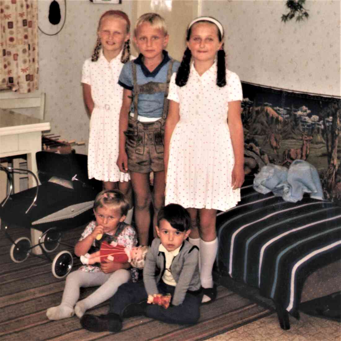 Cousins und Cousinen der Oswald Mädchen