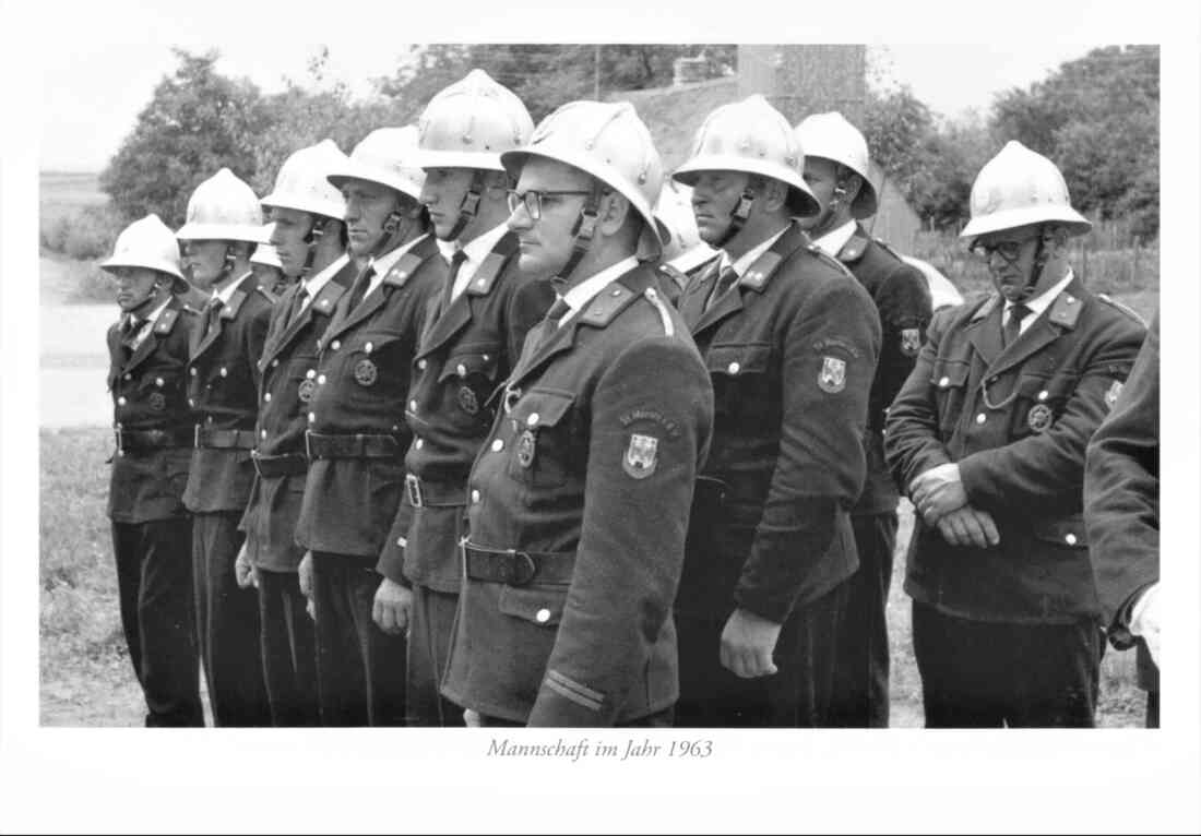 Freiwillige Feuerwehr St. Martin: Mannschaftsfoto 1963 (Marth/Halper/Bernhard)