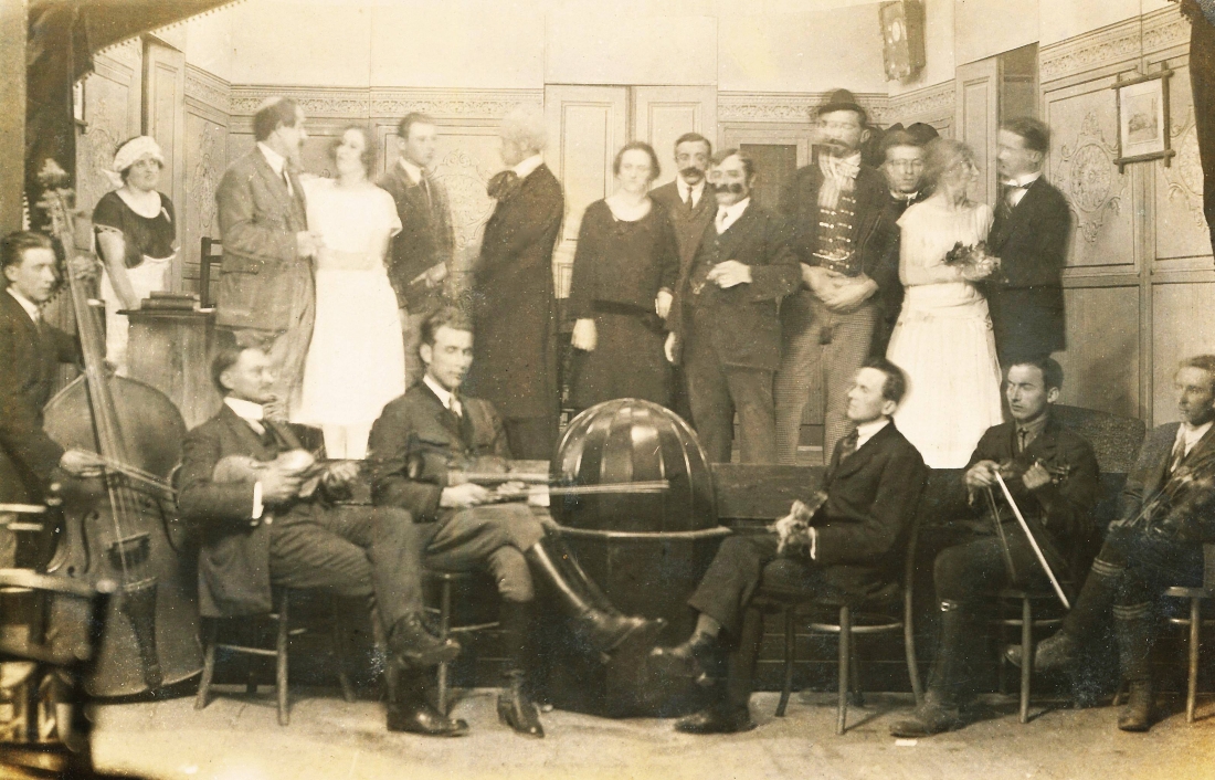 Theateraufführung des Oberwarther Männergesangvereines: „Onkel Sonderling" - dreiaktige Posse