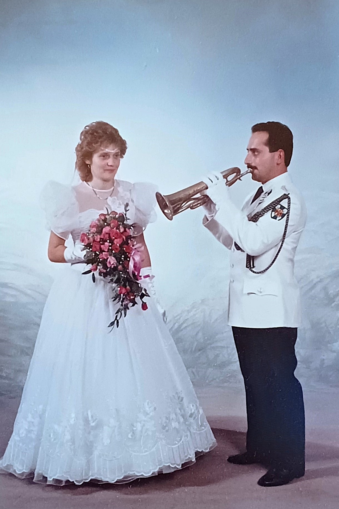 Das Hochzeitspaar Offizierstellvertreter Hans Miertl und Melitta Pfeifer