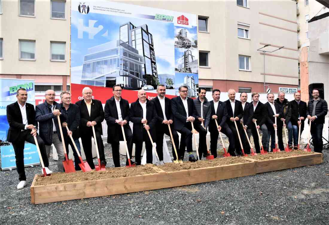 OSG: Spatenstich für das H2 (Grundstück Ecke Hauptplatz/Evang. Kirchengasse)