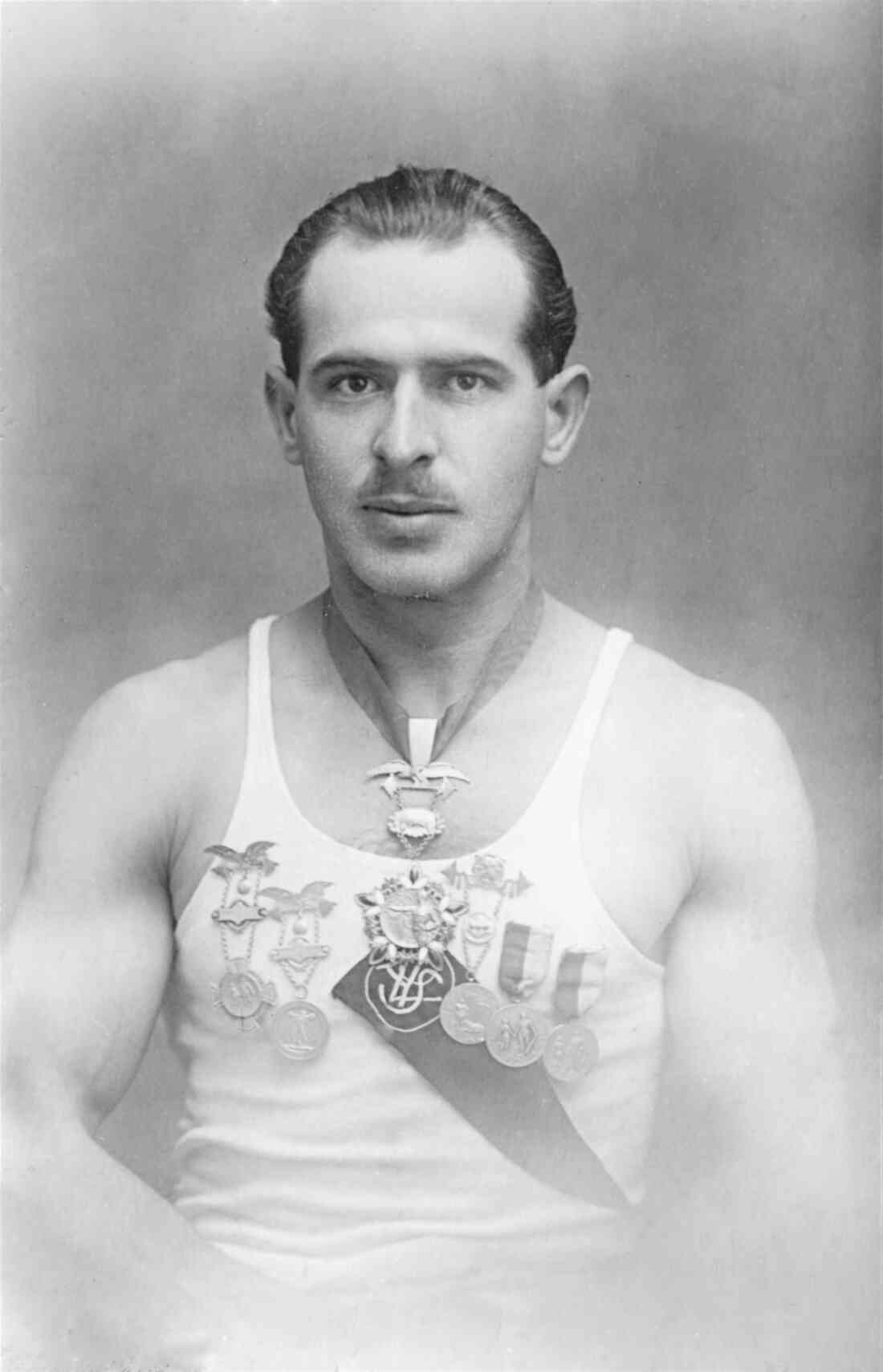 Josef Miertl (*1902/ + ??)- Mitglied des 1. Oberwarter-Athletik-Kraftsportvereins 1928 (Portrait)