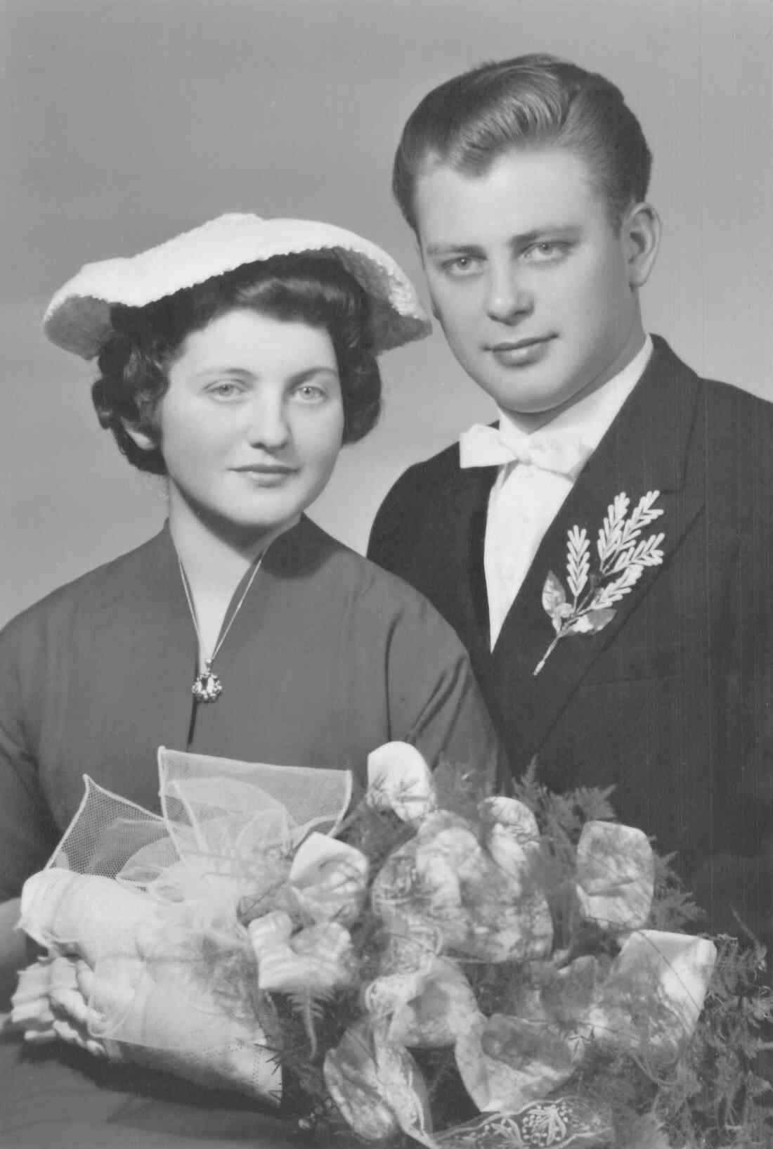 Das Hochzeitspaar Ludwig Gertrude Jürschick( *30.9.1936/ +31.3.2021) und Ludwig Fülöp (*26.5.1934/ +24.1.2007)