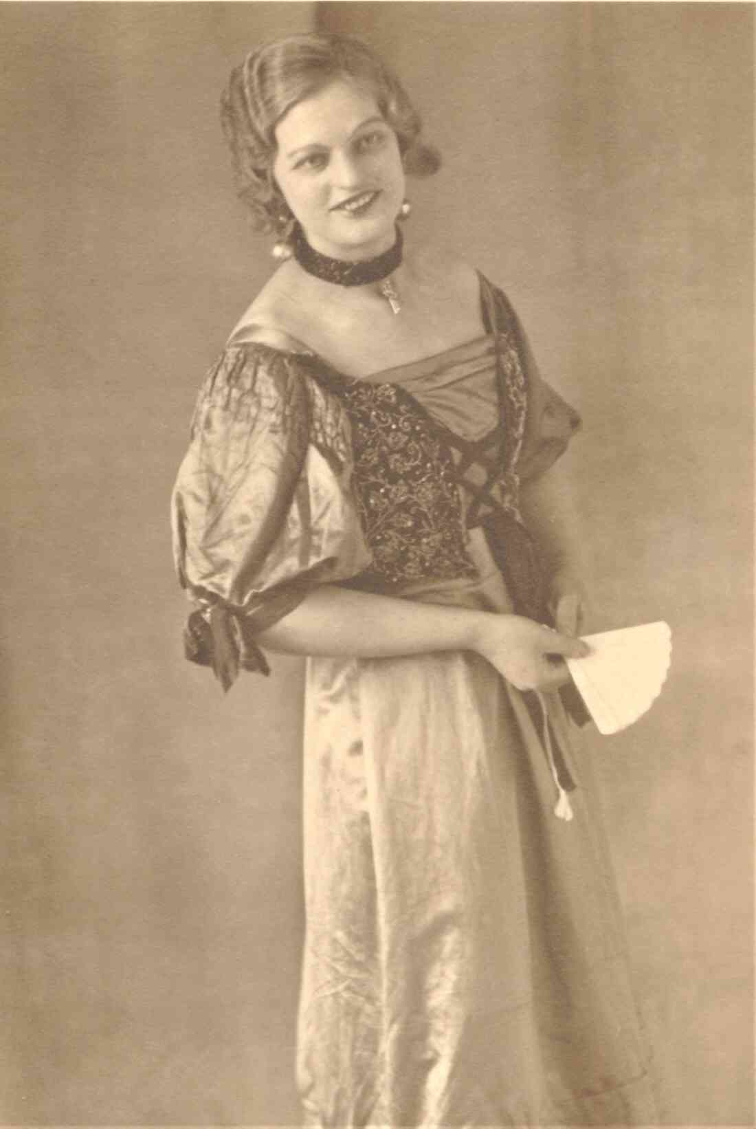 Paula Braun (geb. Pertl, *1911/++1954)