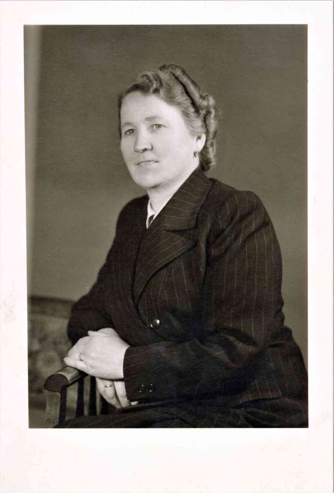 Anna Blach (geb. Brandstätter, *1897 / +1986)