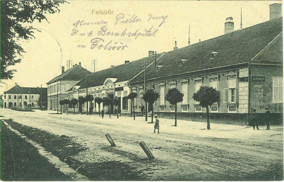 Ansichtskarte: "Felsöör" - Blick auf die Häuser Hauptplatz 6 und 8