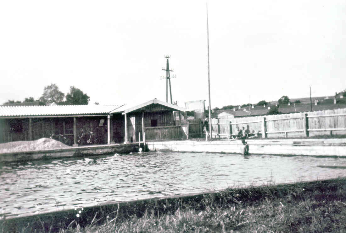 Das Freibad - damals noch "Schwimmbad" genannt / Die Geschichte