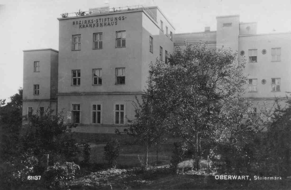 Krankenhaus (Spitalgasse / heute Dr.-Emmerich-Gyenge-Platz): NO-Ansicht