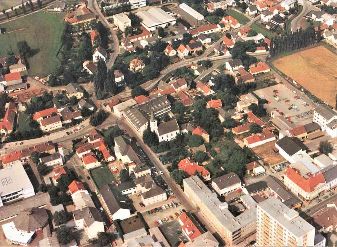 Flugaufnahme/Luftbild: Blick auf den Bereich Ambrosigasse, Evang. Kirchengasse, Lehargasse und Bachgasse