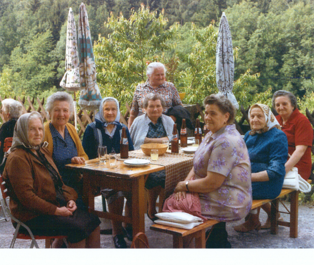 St. Martin: Seniorenausflug 1984: Frauengruppe - Polster/Schuch/Körper/Ratz/Garber/Guger/Wölfel
