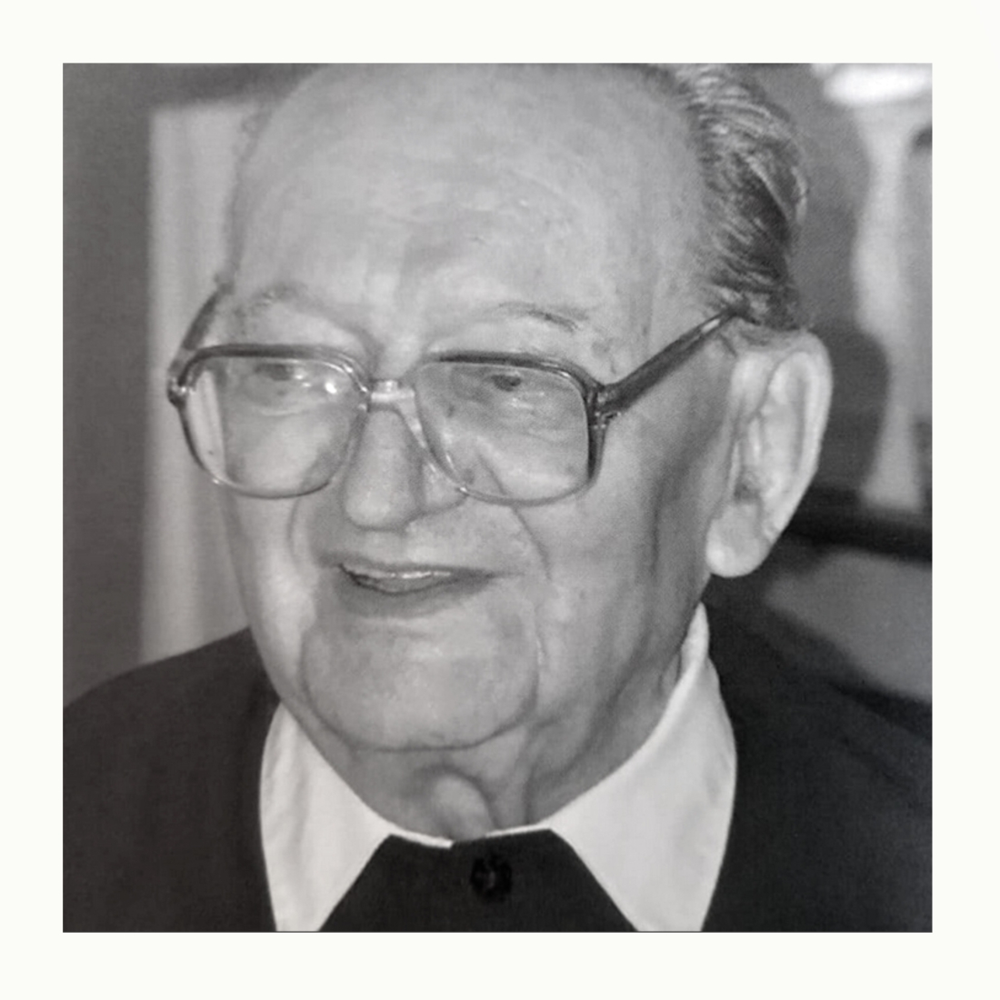 Dr. Franz Irenaeus Galambos, Benediktinerpater, Lehrer und Pfarrer der röm. kath. Gemeinde in Unterwart und der ung. Gemeinde in Oberwart - Portrait