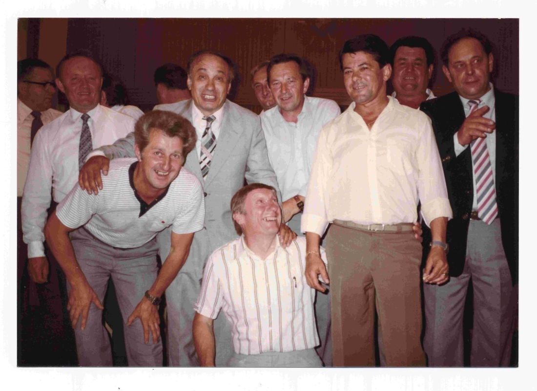 Gruppe der Teilnehmer am Jahrgangstreffen der 1933 Geborenen