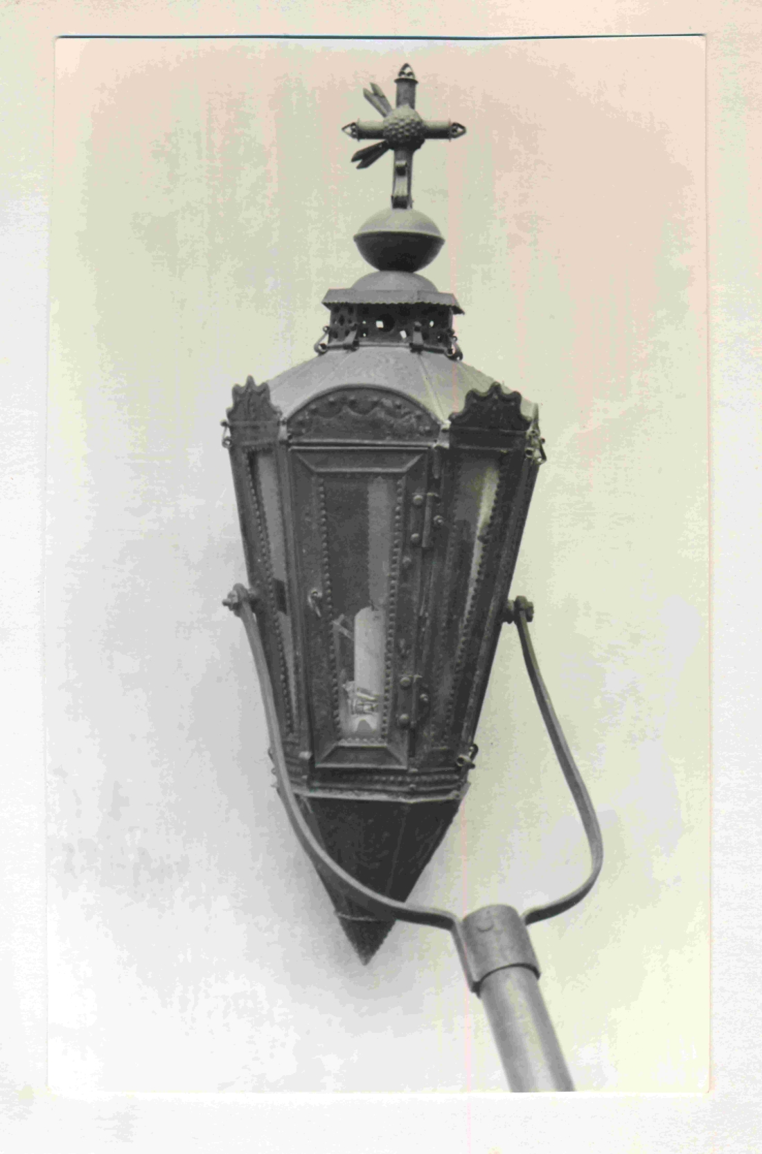 Röm. kath. Pfarre: Prozessionslaterne