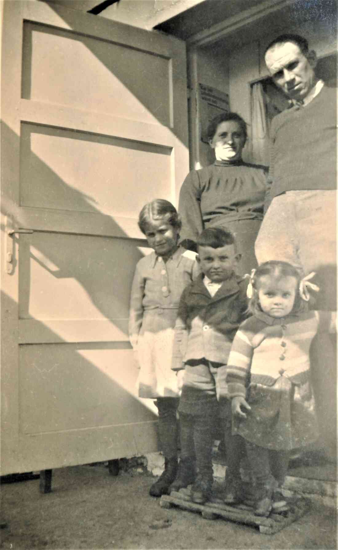 Die Familie Gisela (geb. Györög, *1911/+1996) und Julius Ritter (*1905/+1984) - Oberwart Nr. 80 (Buchengasse 9)
