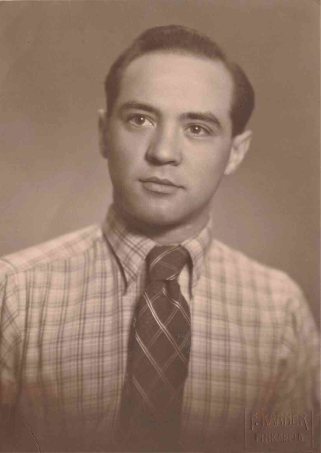 Nikolaus Halvax (*1923 / +1948) - Portrait