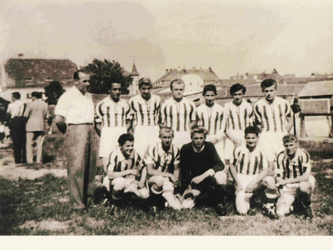 Fußball: das Bild zeigt wahrscheinlich die Mannschaft des SC-Oberwart I.b