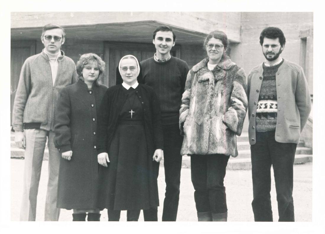 Röm. kath. Pfarre: Firmhelfer 1984 - Ulrich/Samer/SR. M. Angela/Krutzler/Lang/Ferstl