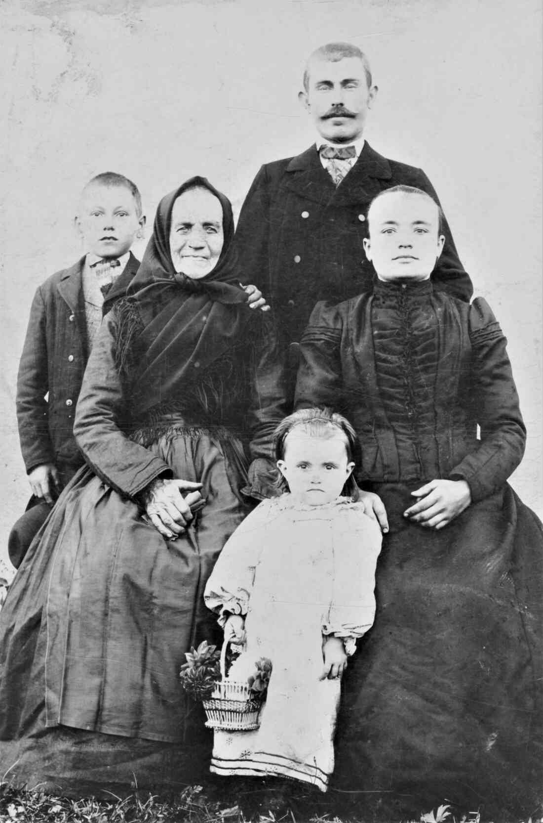 Familienfoto der Fam. Johann Böcskör