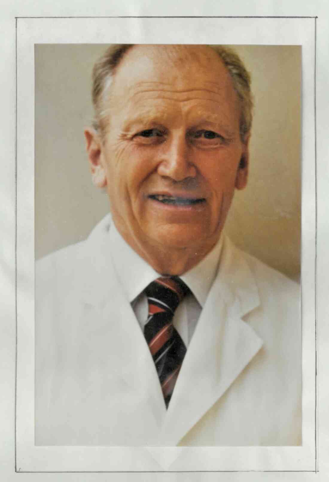 Kronen Apotheke: Mag. pharm. Georg Glöckner (*1919 / +2006) - Portrait