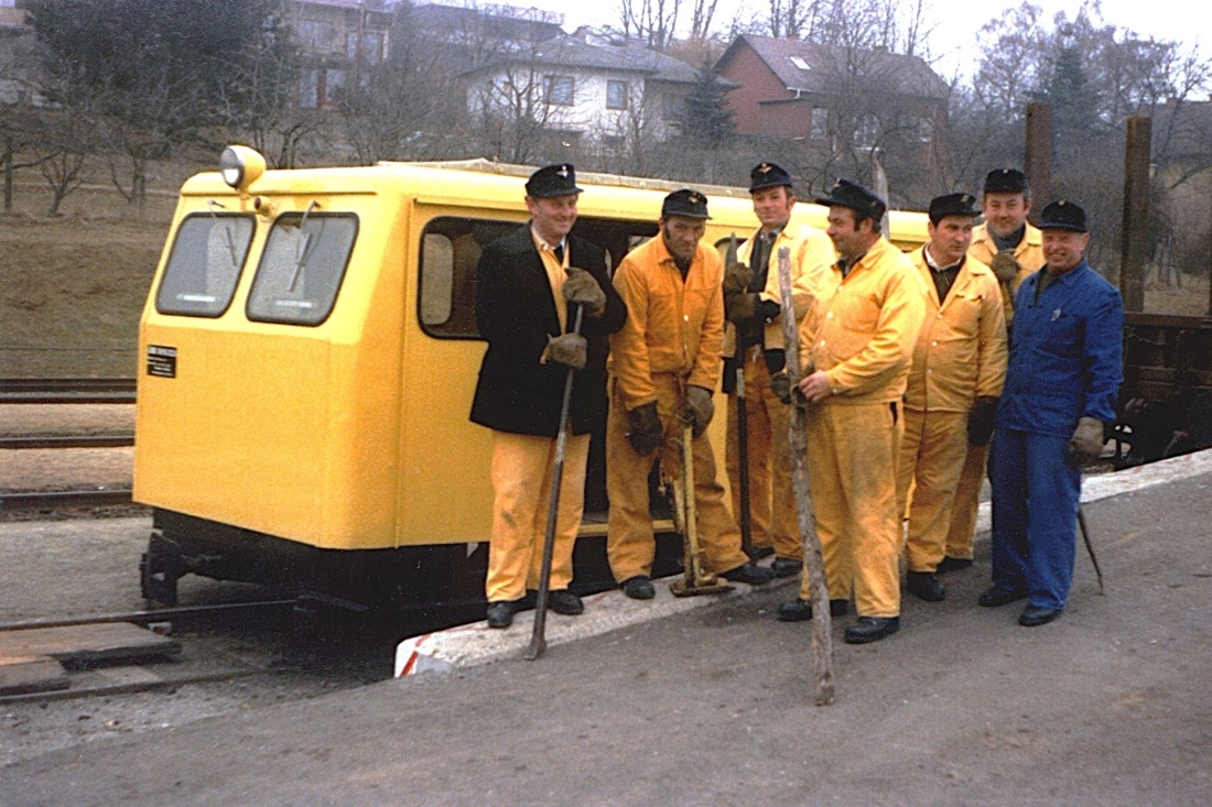 Mitarbeiter der ÖBB am Bahnhof in Oberwart - Guger/Ernst/Janisch/Adorjan/Seper/Tröstner/Szabo