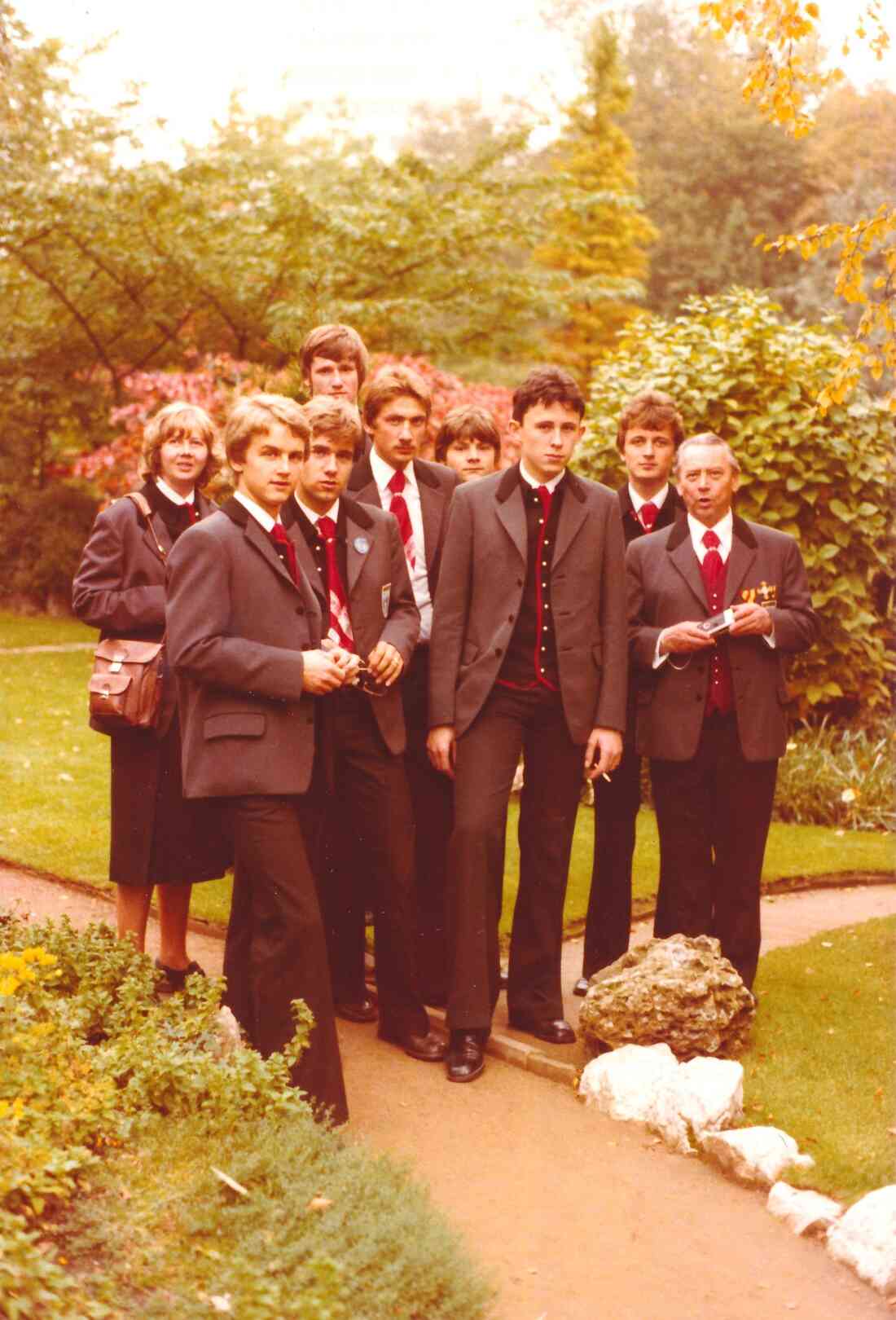 Stadtkapelle: Gruppenfoto im Botanischen Garten Köln im Zuge der Konzertreise zur Österreichwoche in Leverkusen