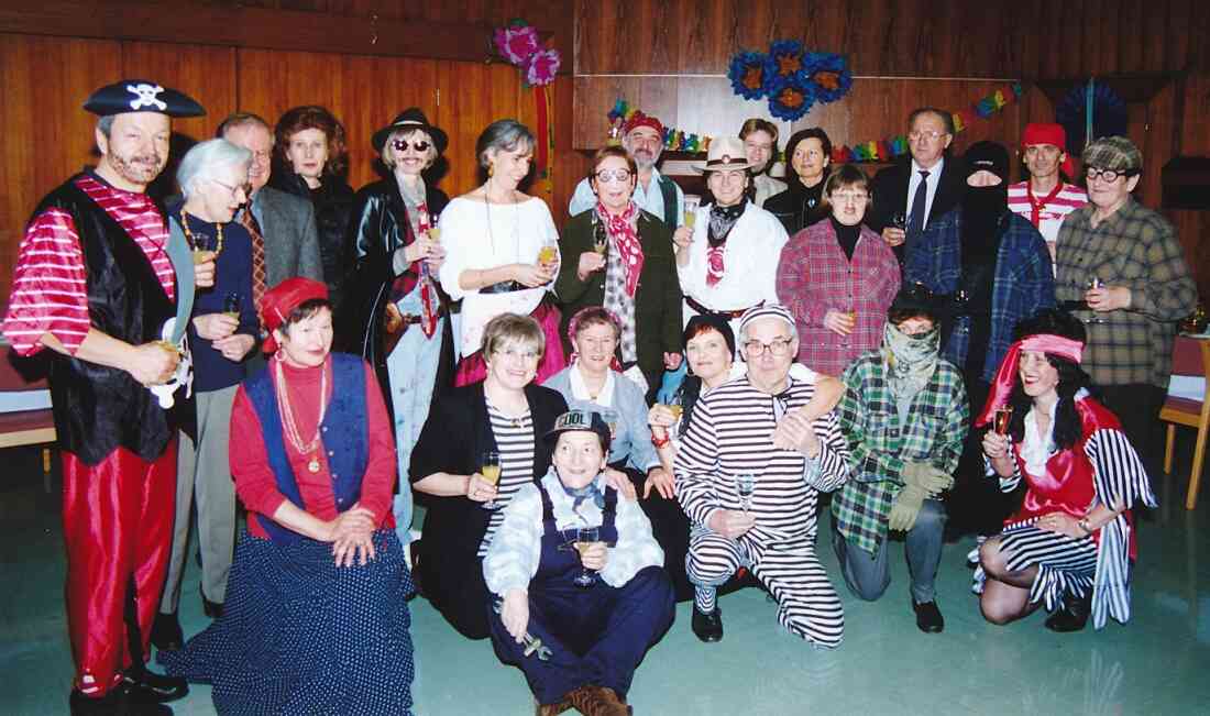 Faschingsfeier des röm. kath. Kirchenchors 2002