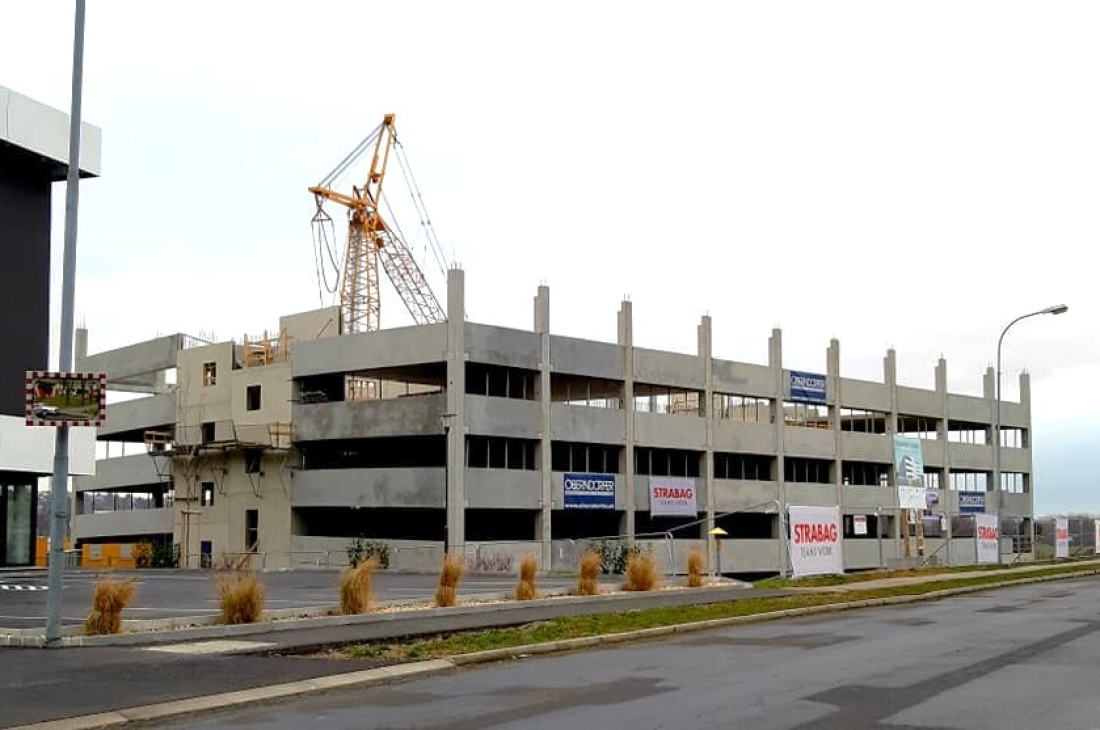 Neubau des Parkhauses neben der Klinik Oberwart - Dornburggasse 97