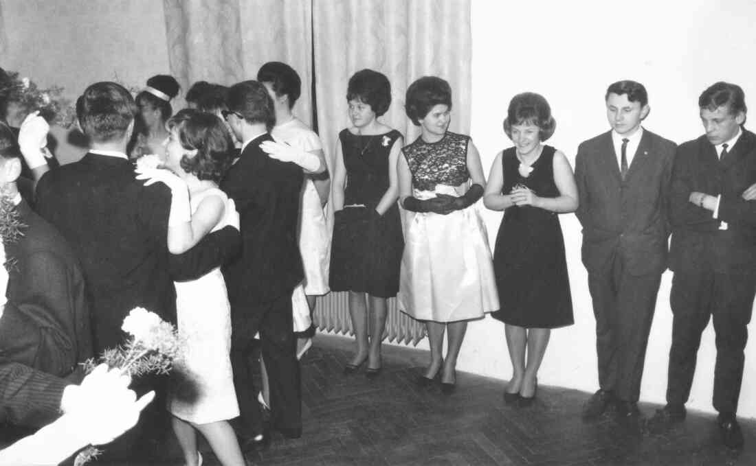 Röm. kath. Pfarre: Jugendball im Gasthof Seper