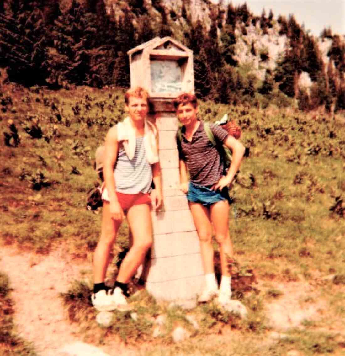 Röm. kath. Pfarre: Ministranten-Fußwallfahrt nach Mariazell / Martin Gyöngyös, Christian Graf