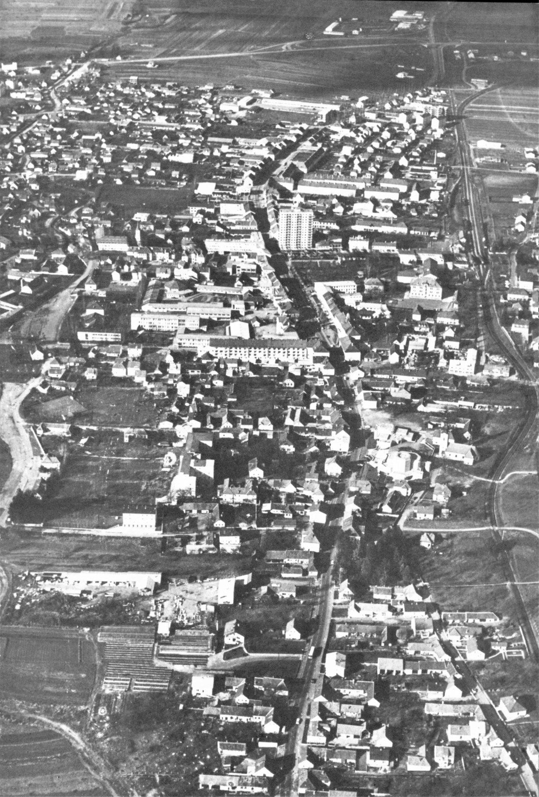 Flugaufnahme/Luftbild: Fliegeraufnahme Ansicht gegen NW