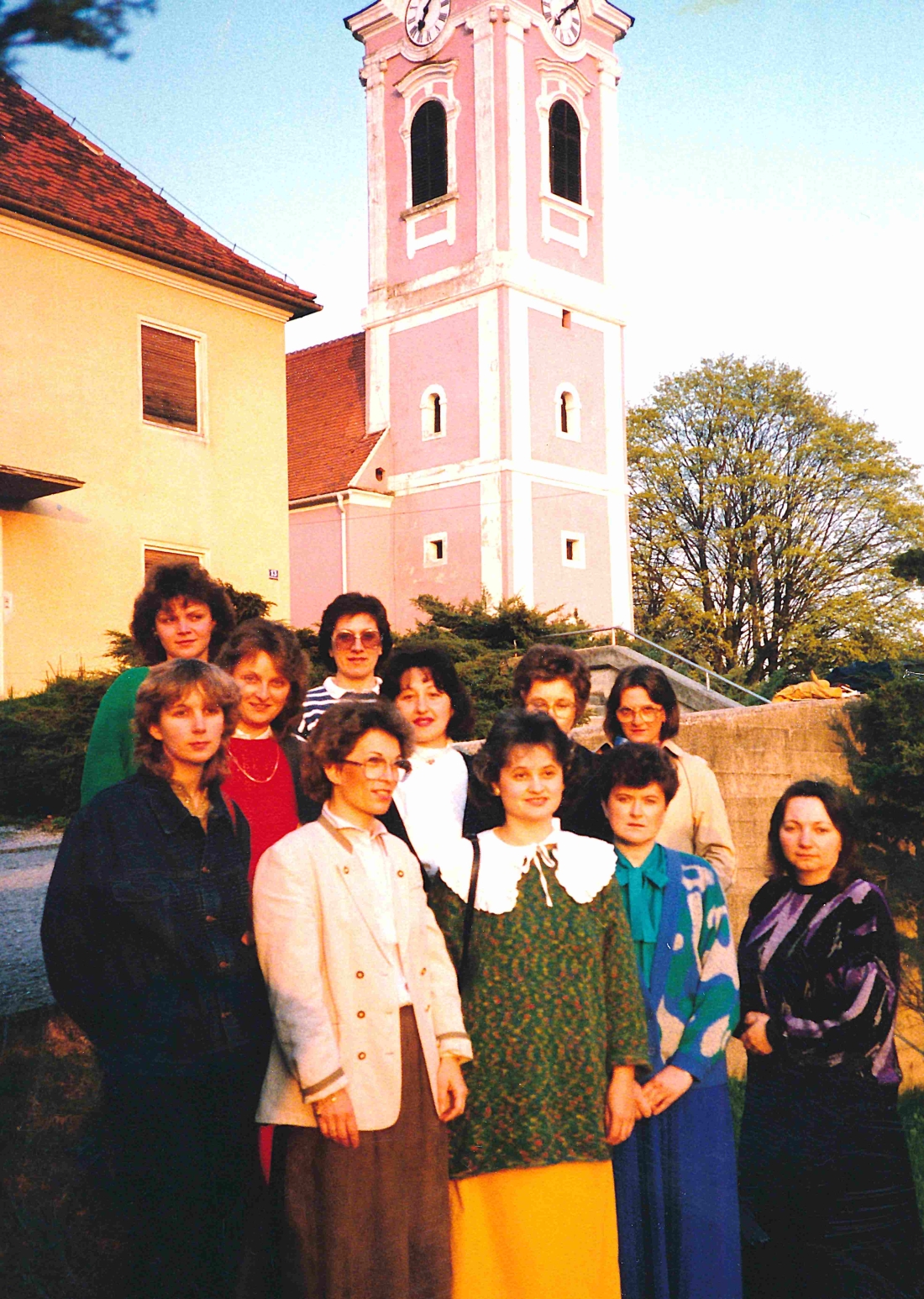 Röm. kath. Pfarre - Erstkommunion: Gruppe der Tischmütter 1987 (Klic/Hadadi/Berger/Kurtz/Horvath/Serenyi/Martos/Föll/Kurz/Kirnbauer/Klotz)