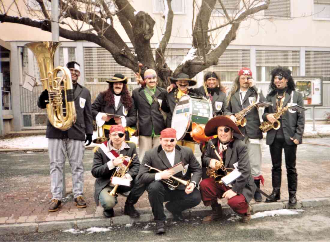 Fasching - IGFD: "Woada hintwahnige Blechpartie" - Die Piraten