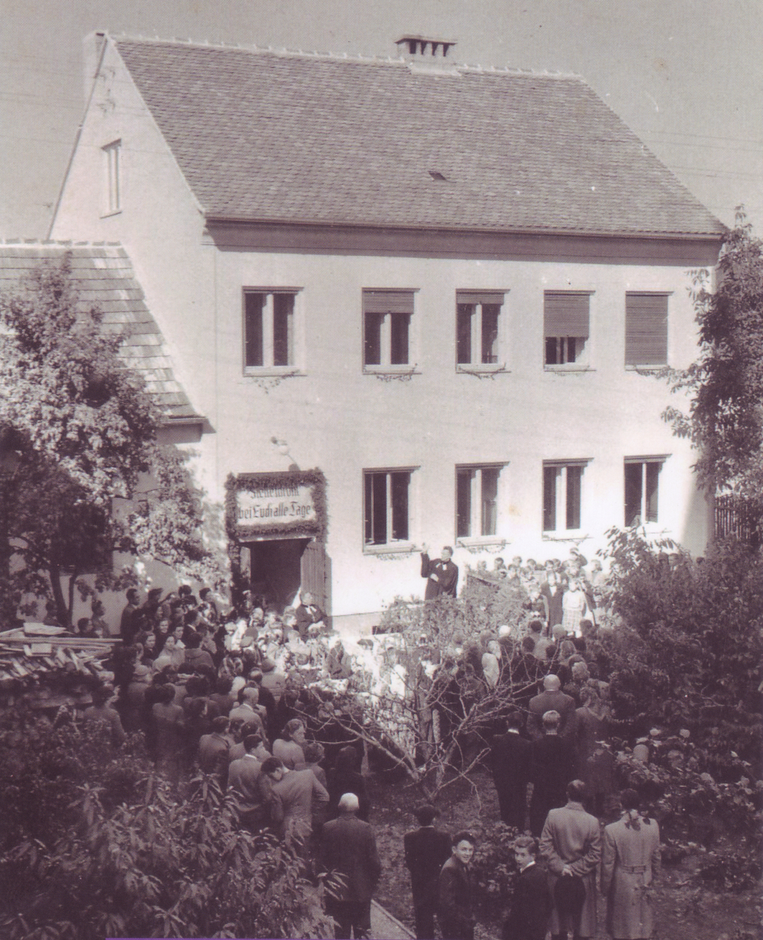 Evang. Pfarrgemeinde AB: Weihe des Pfarrhauses am 11. November 1953