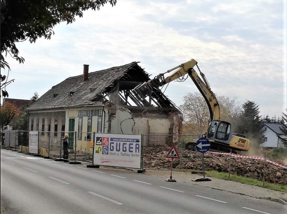 Abriss des Hauses Steinamangererstraße 54